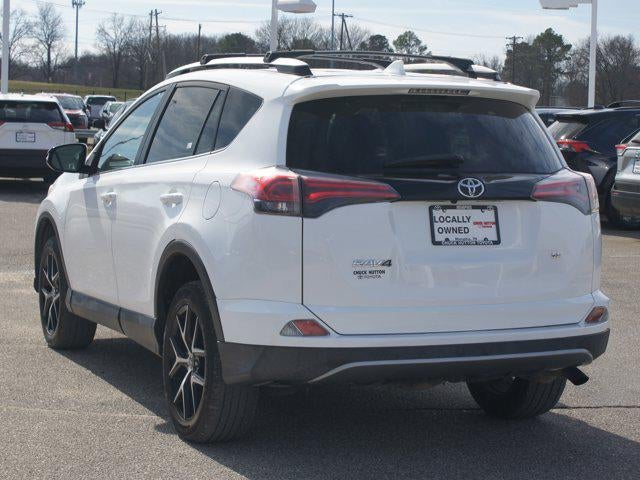 2017 Toyota RAV4 SE