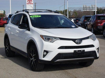 2017 Toyota RAV4 SE