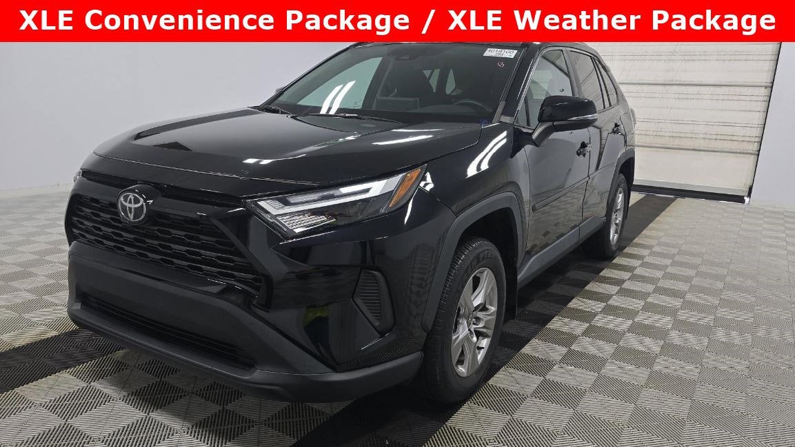 2022 Toyota RAV4's photo