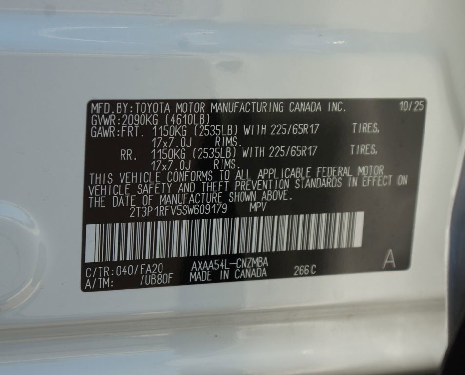 2025 Toyota RAV4 XLE