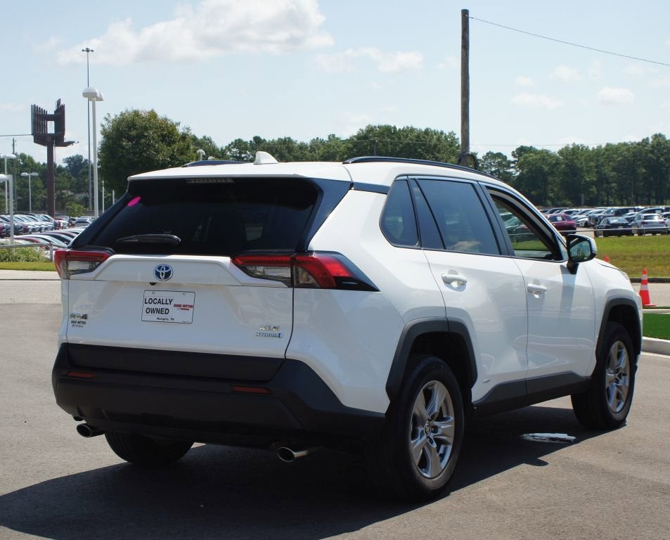 2024 Toyota RAV4 Hybrid XLE