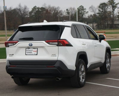2024 Toyota RAV4 Hybrid XLE