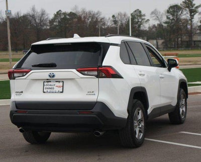 2024 Toyota RAV4 Hybrid XLE