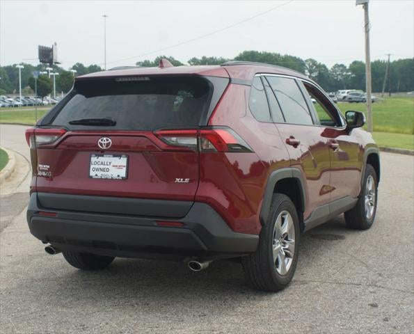 2022 Toyota RAV4 XLE
