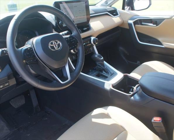 2025 Toyota RAV4 Limited