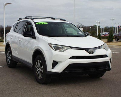 2017 Toyota RAV4 LE