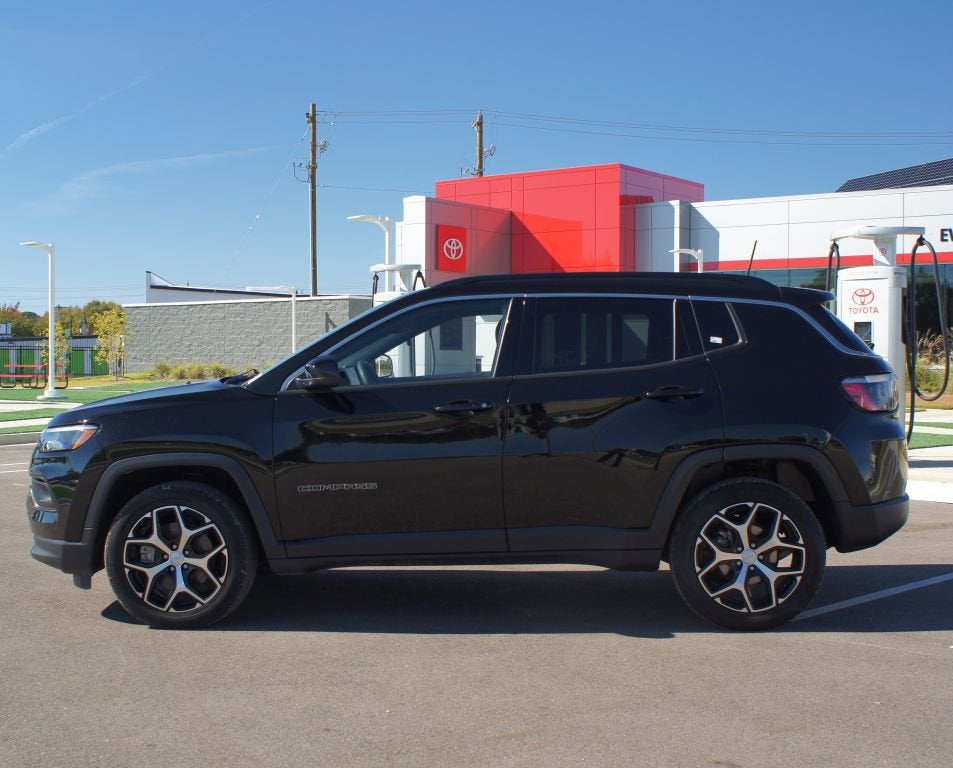 2024 Jeep Compass Latitude