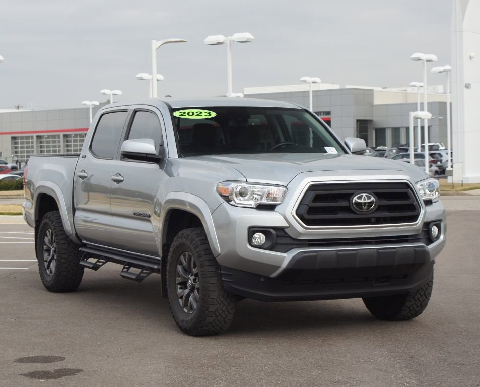 2023 Toyota Tacoma 2WD SR5