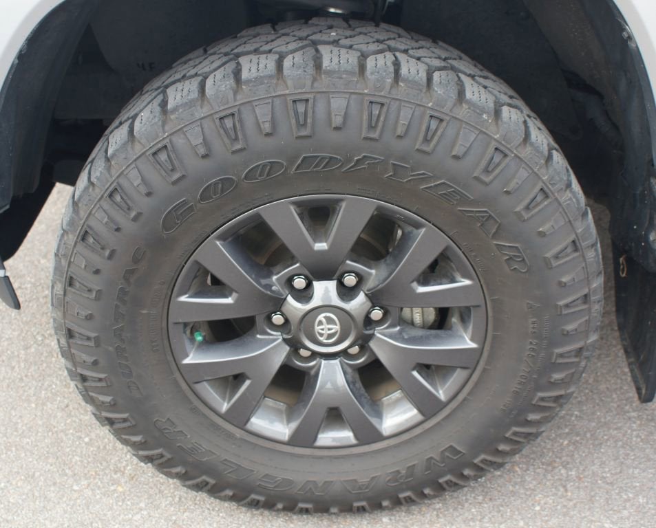 2023 Toyota Tacoma 2WD SR5