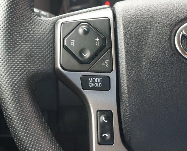 2022 Toyota Tacoma 2WD SR5