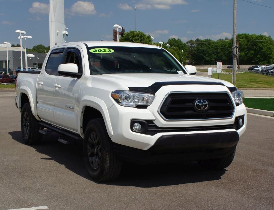 2023 Toyota Tacoma 4WD SR5