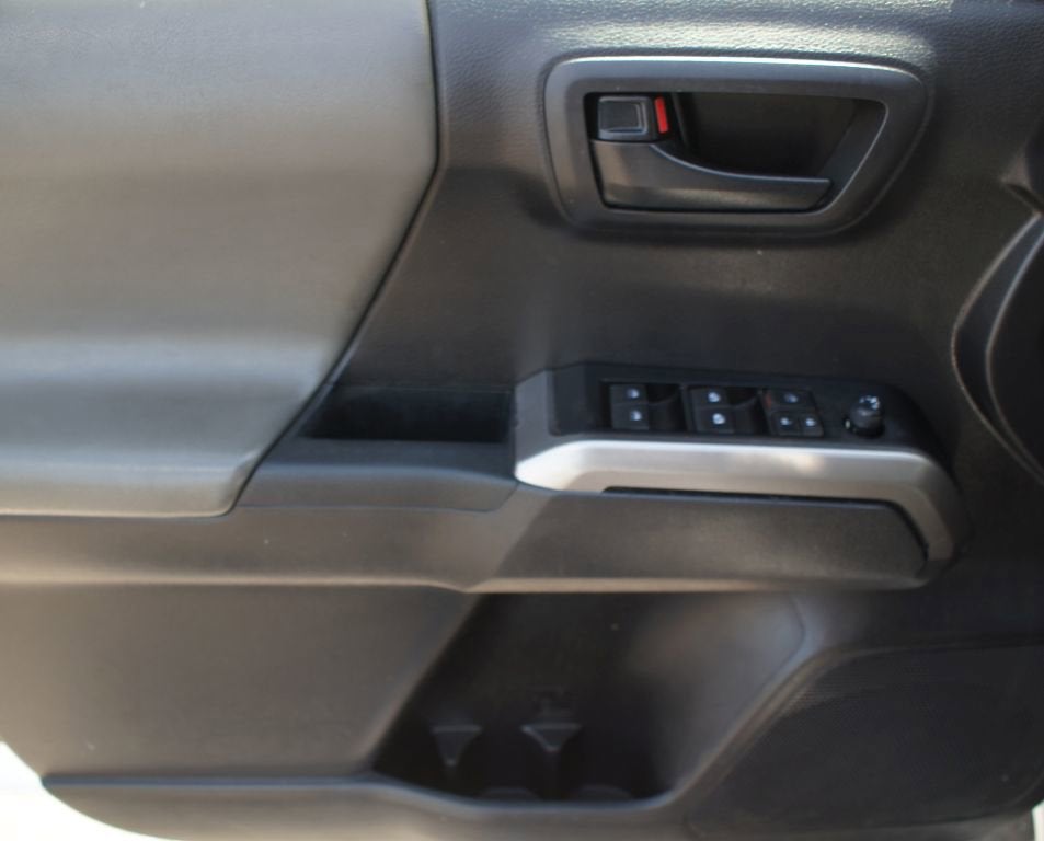 2023 Toyota Tacoma 4WD SR5