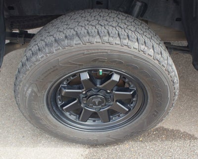 2022 Toyota Tacoma 4WD SR