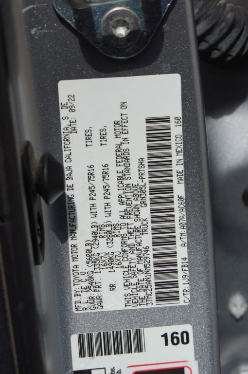 2022 Toyota Tacoma 4WD SR