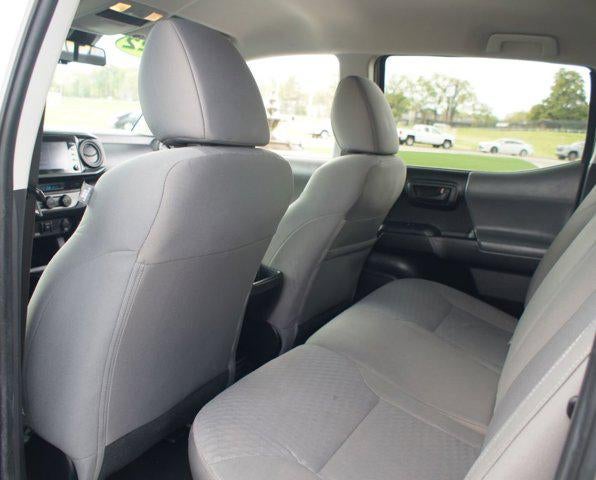 2022 Toyota Tacoma 4WD SR