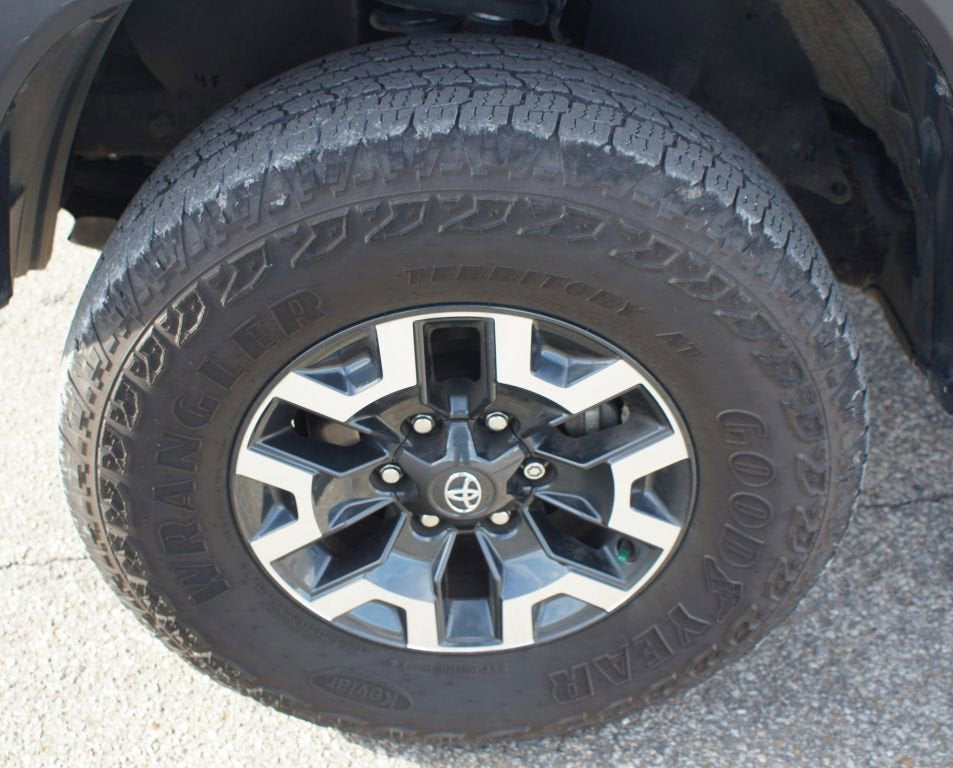 2023 Toyota Tacoma 4WD TRD Off Road