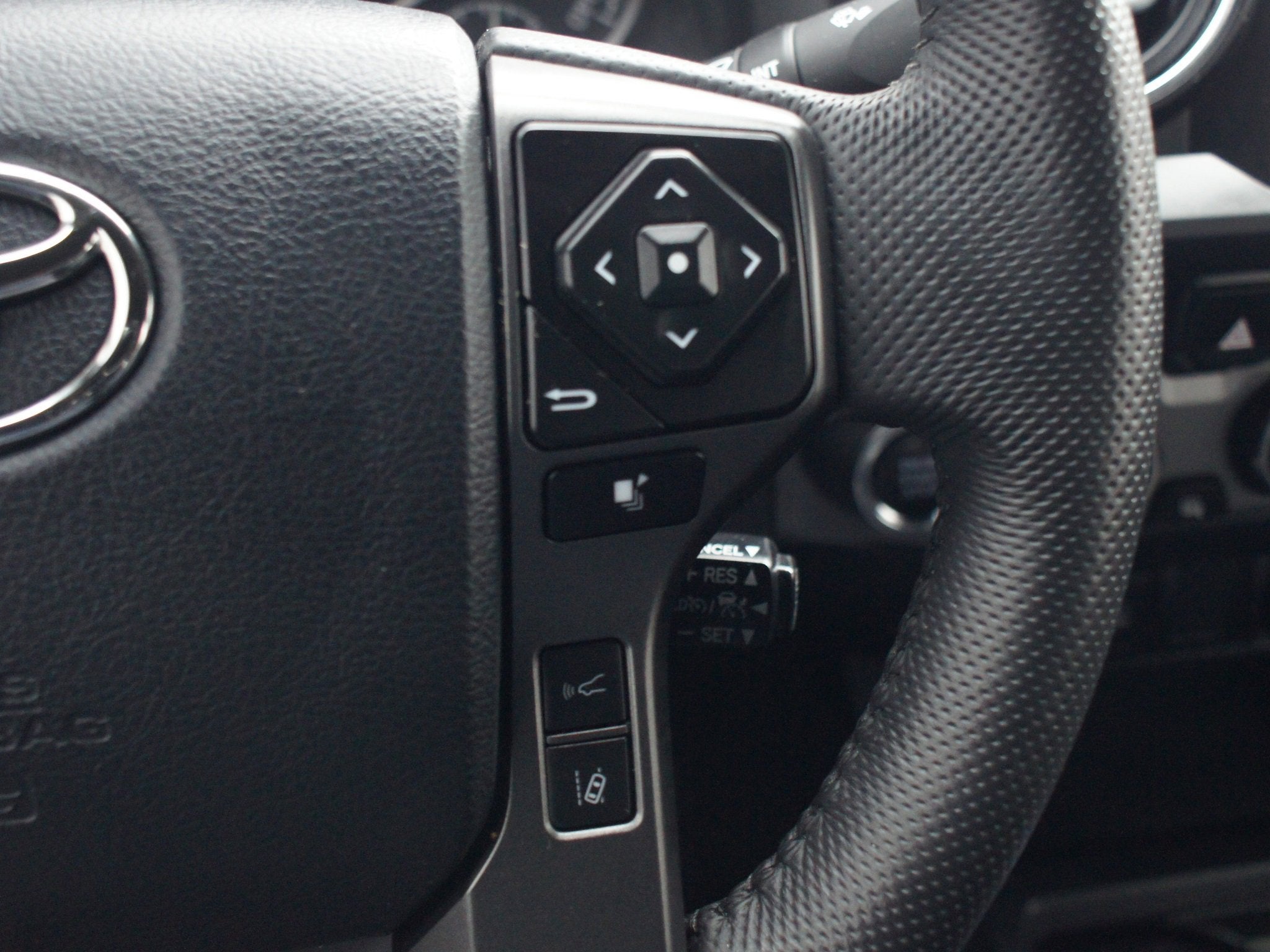 2023 Toyota Tacoma 4WD TRD Off Road