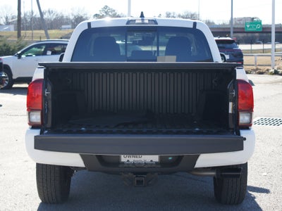 2022 Toyota Tacoma 4WD SR5