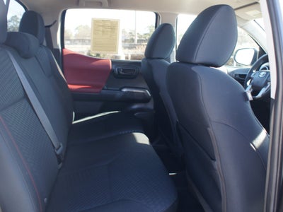 2022 Toyota Tacoma 4WD SR5