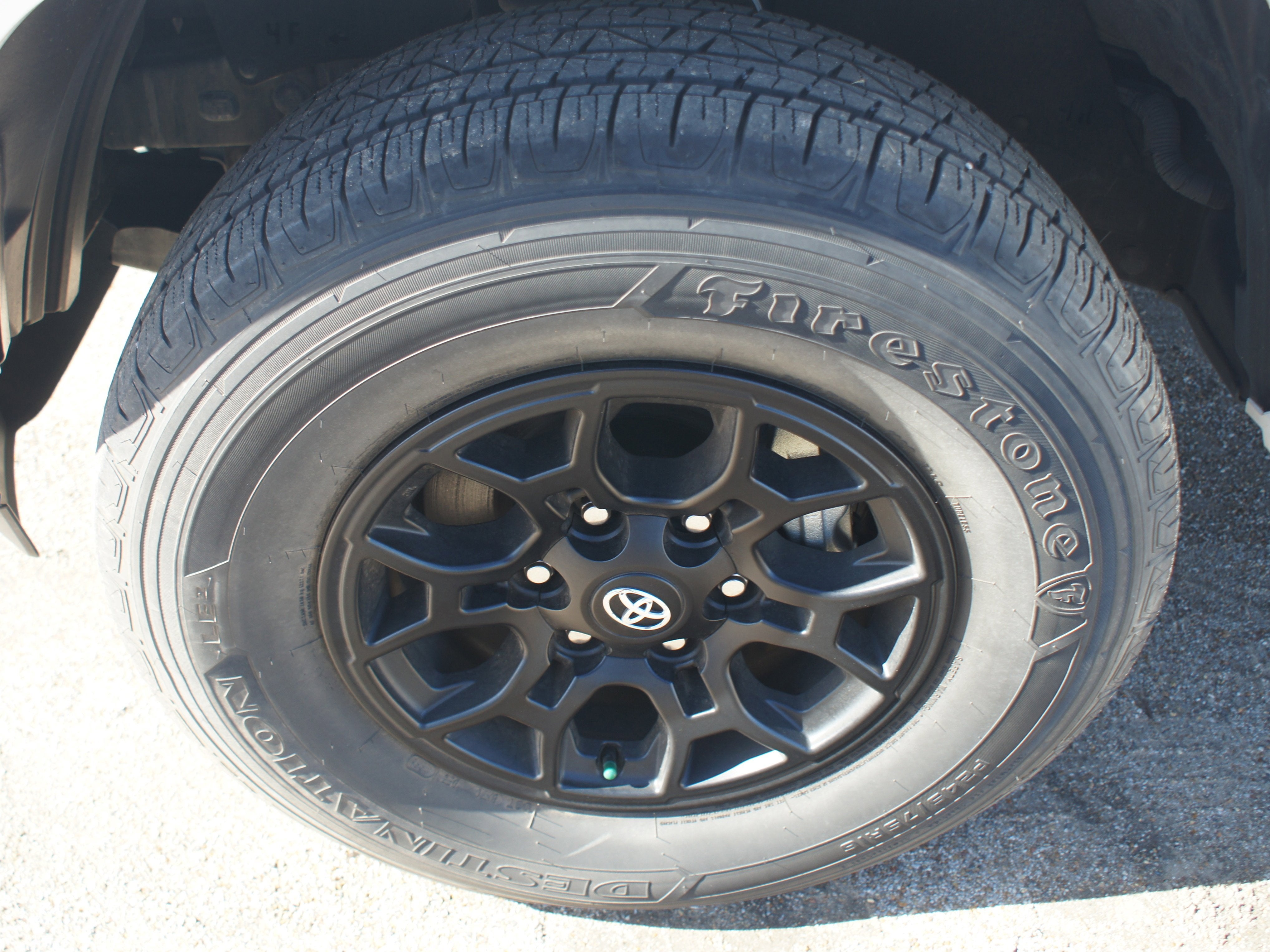 2022 Toyota Tacoma 4WD SR5