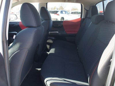 2022 Toyota Tacoma 4WD SR5