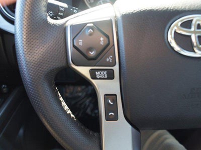 2022 Toyota Tacoma 4WD SR5