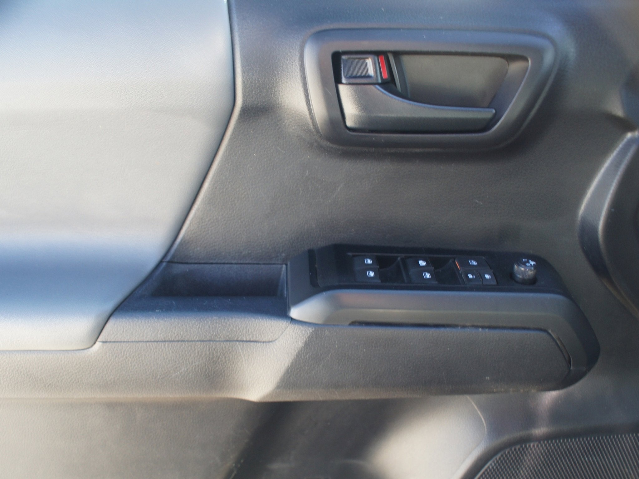 2021 Toyota Tacoma 4WD SR