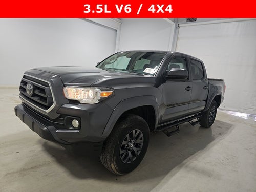 2022 Toyota Tacoma 4WD SR5