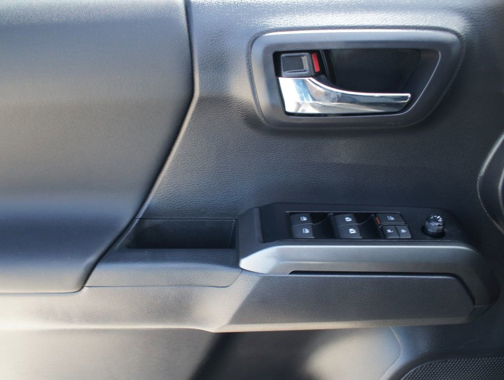 2023 Toyota Tacoma 4WD TRD Off Road