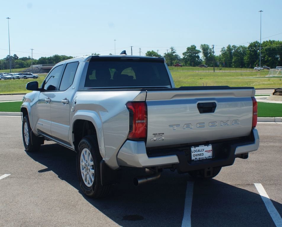 2026 Toyota Tacoma 4WD SR5