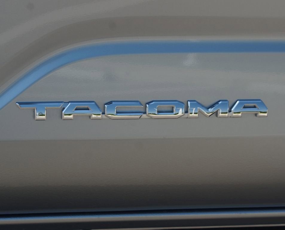 2026 Toyota Tacoma 4WD SR5