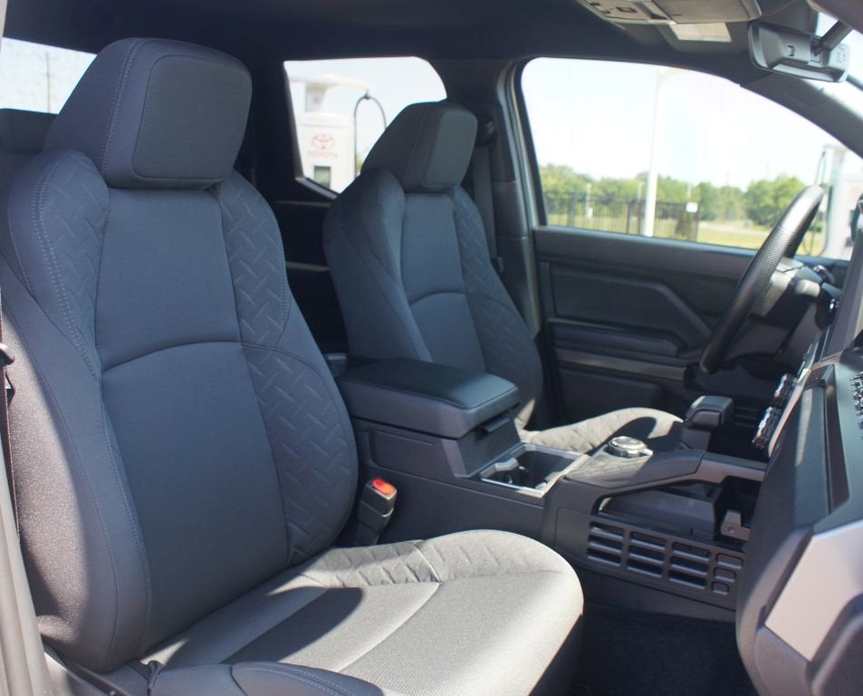 2026 Toyota Tacoma 4WD SR5