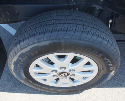 2026 Toyota Tacoma 4WD SR5