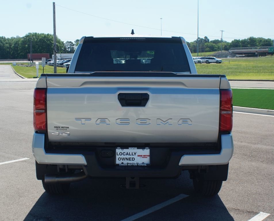 2026 Toyota Tacoma 4WD SR5