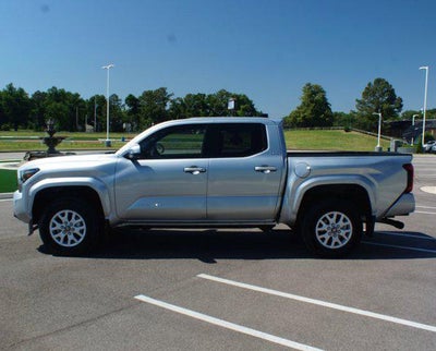 2026 Toyota Tacoma 4WD SR5