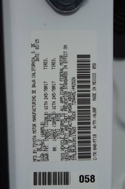 2025 Toyota Tacoma 4WD SR5