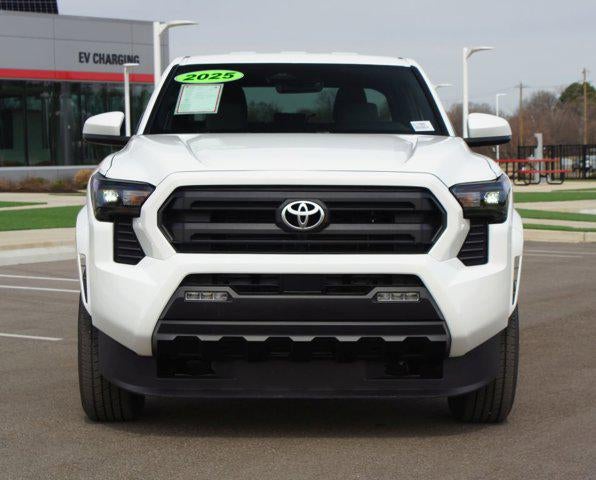 2025 Toyota Tacoma 4WD SR5