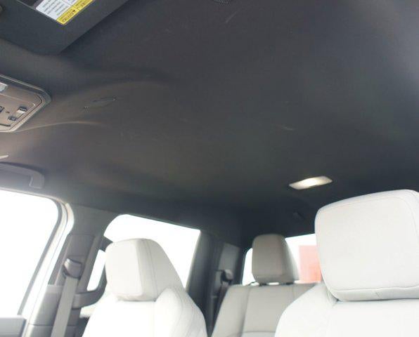 2025 Toyota Tacoma 4WD SR5