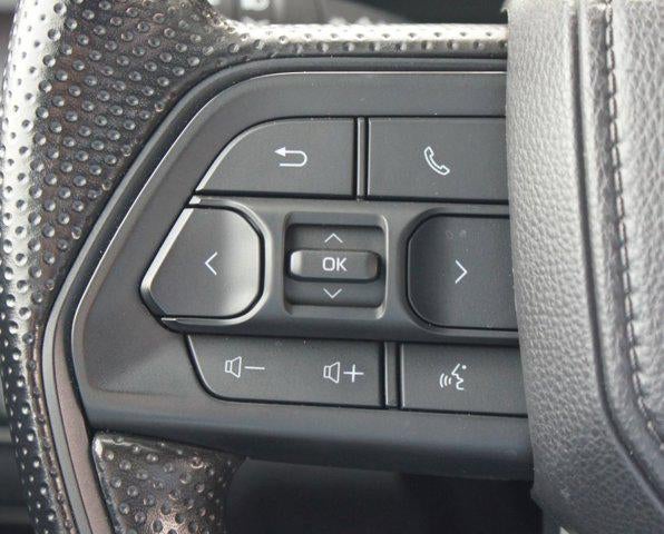 2025 Toyota Tacoma 4WD SR5