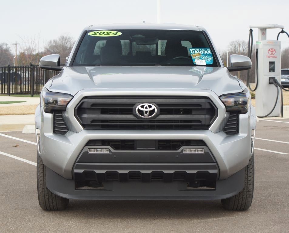 2024 Toyota Tacoma 4WD SR5