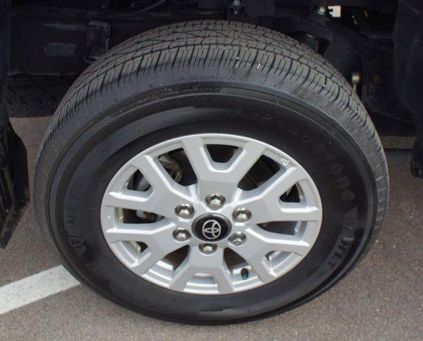 2024 Toyota Tacoma 4WD SR5