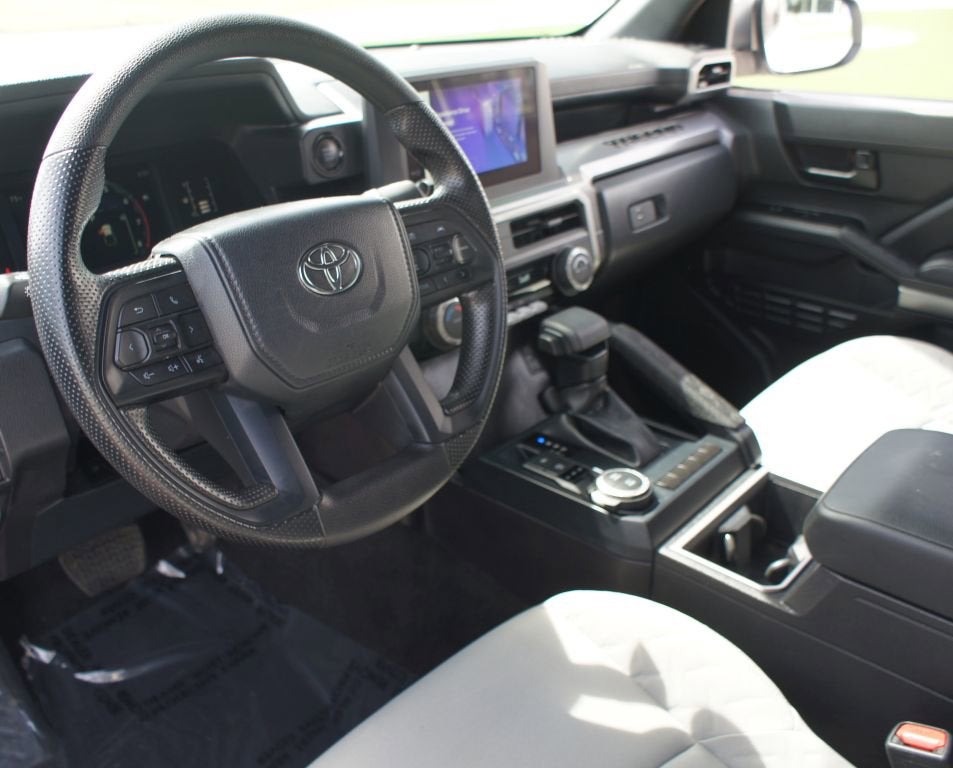 2024 Toyota Tacoma 4WD SR5