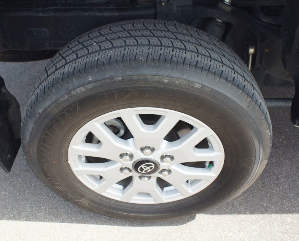 2024 Toyota Tacoma 4WD SR5