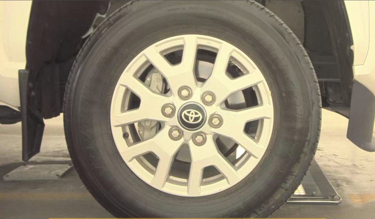 2024 Toyota Tacoma 4WD SR5