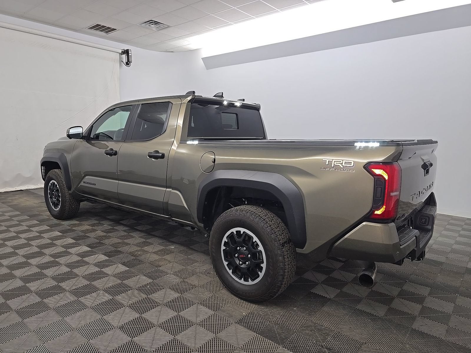 2025 Toyota Tacoma 4WD TRD Off Road