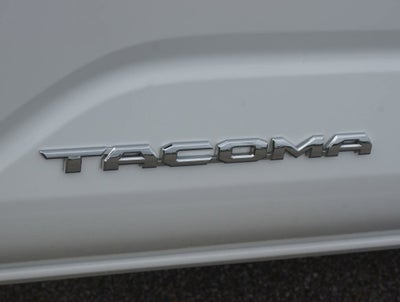 2025 Toyota Tacoma 4WD SR5