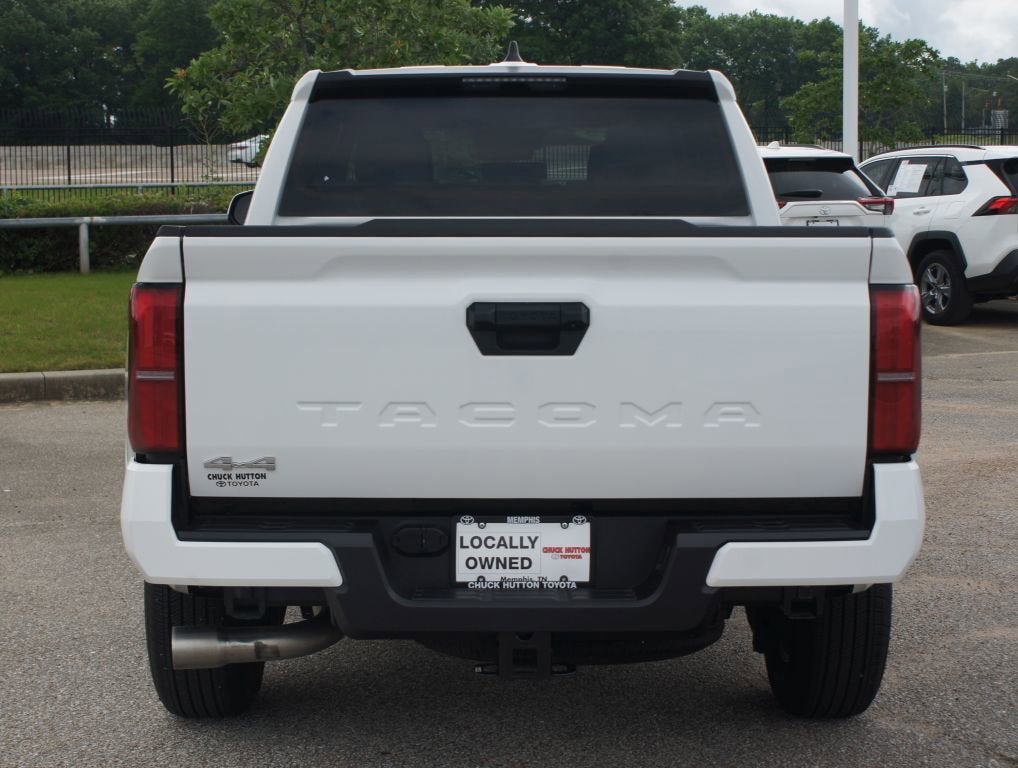 2025 Toyota Tacoma 4WD SR5