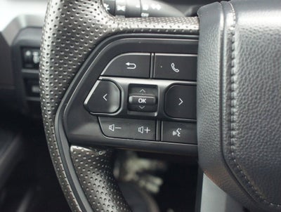 2025 Toyota Tacoma 4WD SR5
