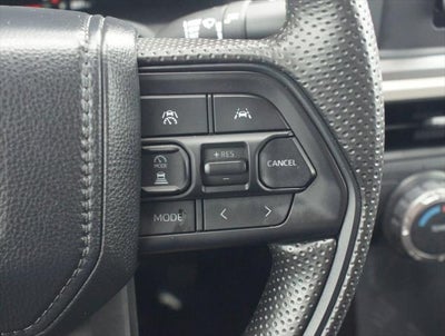 2025 Toyota Tacoma 4WD SR5