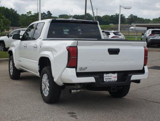 2025 Toyota Tacoma 4WD SR5